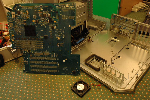 Logic Board Back and Optical Bay Fan